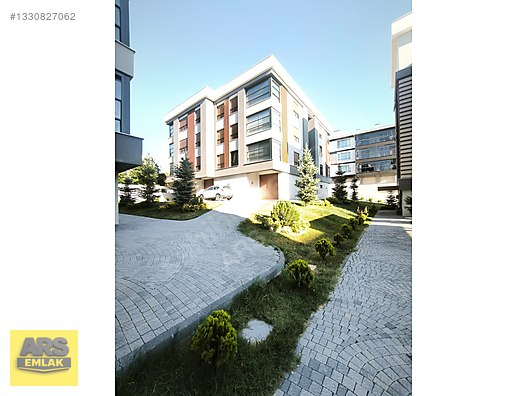 BATIKENT SİTE İÇERİSİNDE PARK MANZARALI LÜKS 4+1 SATILIK DAİRE görsel 3