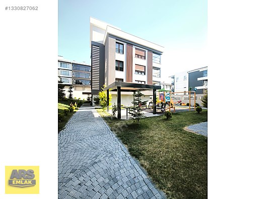 BATIKENT SİTE İÇERİSİNDE PARK MANZARALI LÜKS 4+1 SATILIK DAİRE görsel 4