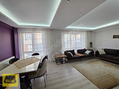 BATIKENT ÇAĞDAŞ MARKET ÇAPRAZI CADDE ÜSTÜ 4+1 SATILIK DAİRE görsel 13