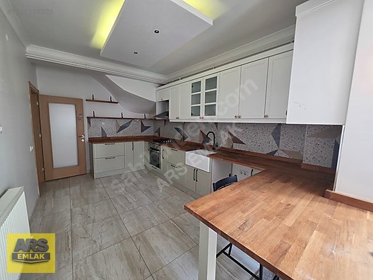 BATIKENT ÇAĞDAŞ MARKET ÇAPRAZI CADDE ÜSTÜ 4+1 SATILIK DAİRE görsel 8