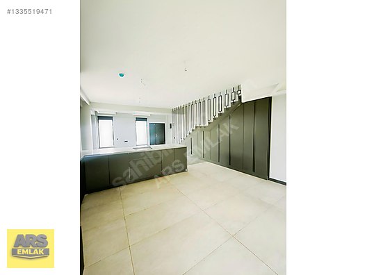 MÜSTAKİL GENİŞ BAHÇELİ TERASLI SATILIK 4+1 VİLLA görsel 13