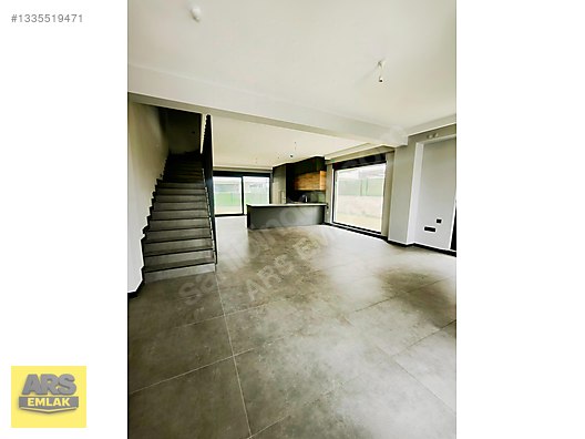 MÜSTAKİL GENİŞ BAHÇELİ TERASLI SATILIK 4+1 VİLLA görsel 10