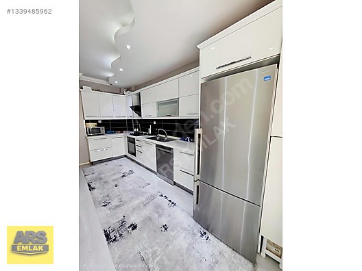 SAKAKYA2 CADDESİ YANI BAKIMLI GENİŞ KULLANIMLI 3+1 SATILIK DAİRE görsel 11